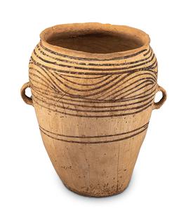 波纹双耳彩陶罐 &nbsp;&nbsp;&nbsp;马家窑文化